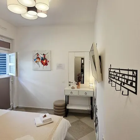 Apartamento Free Parking Marli 4 - With Private Entrance - *